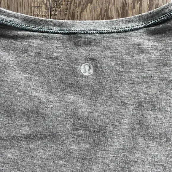 Lululemon Every Yogi Double Layer Reversible Long Sleeve Size S/M Gray Yoga - Picture 2 of 6